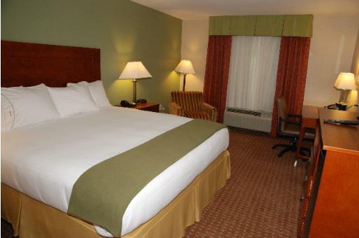 Holiday Express & By Ihg Hotel 3*