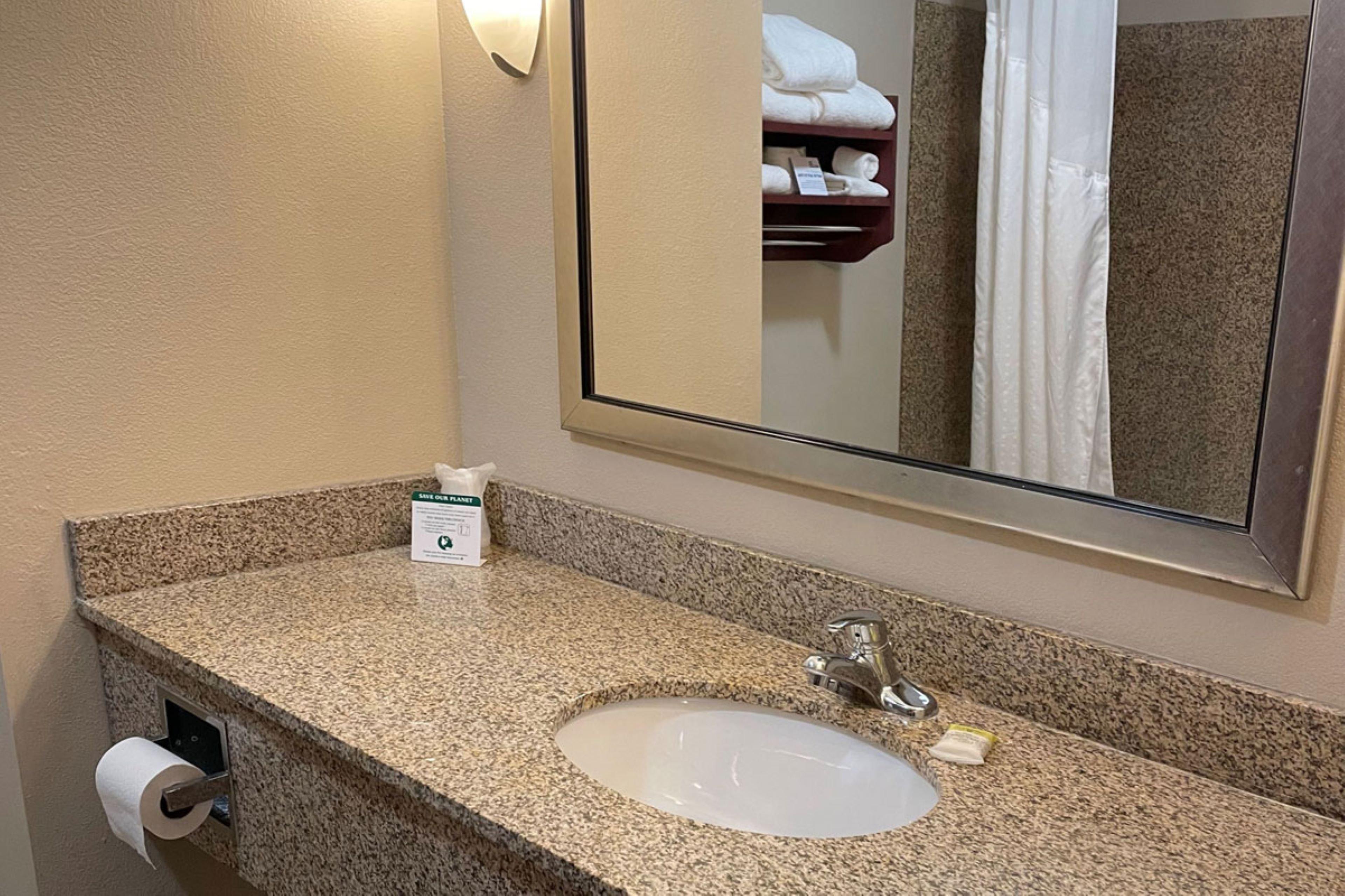 Holiday Express & By Ihg Hotel 3*