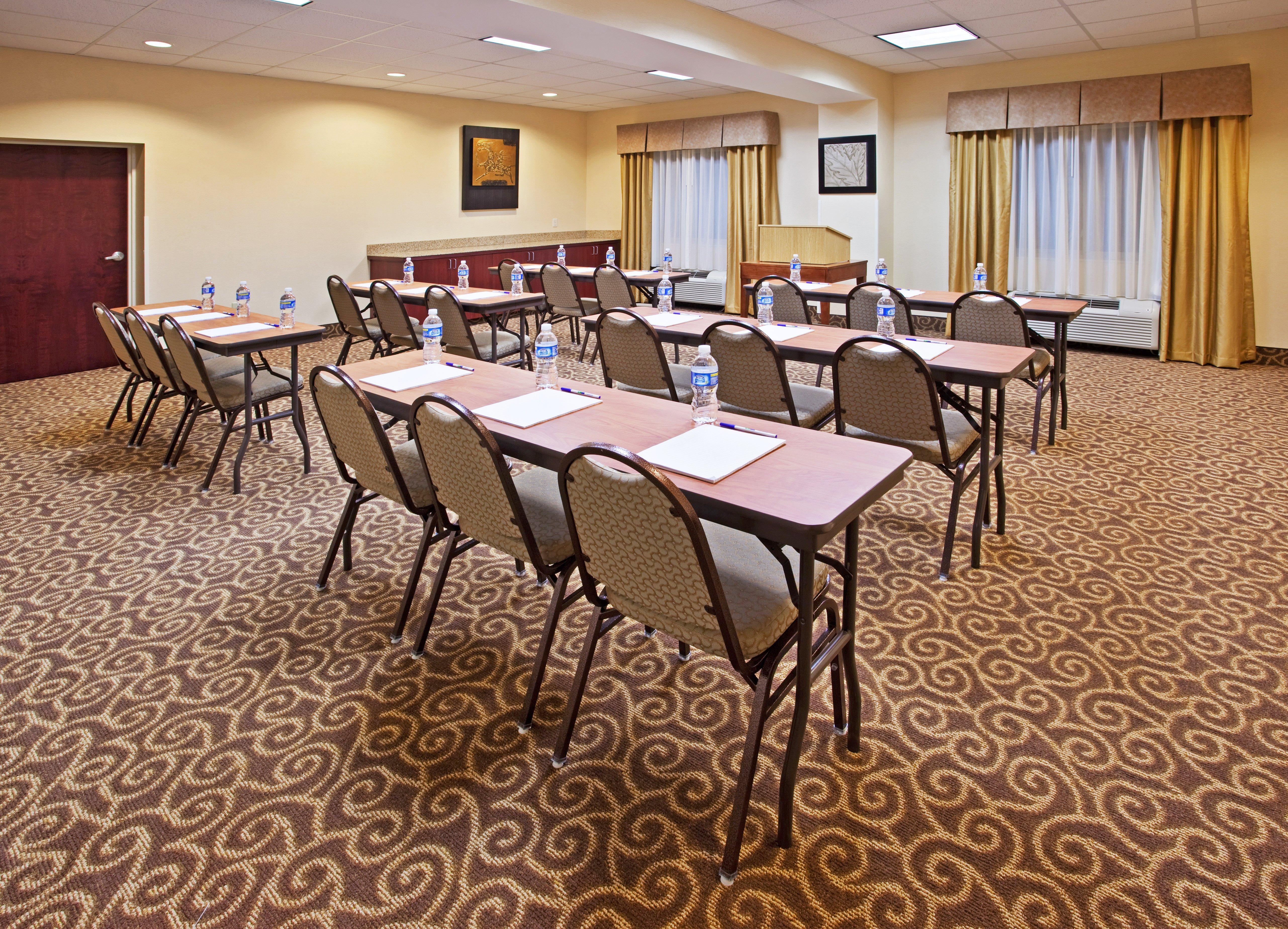 Holiday Express & By Ihg Hotel 3*
